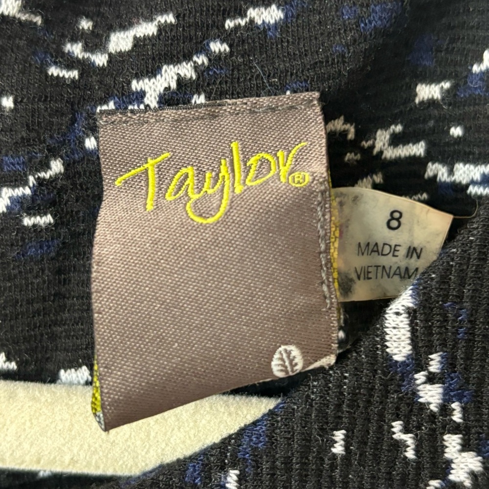 Taylor diamond pattern knit sweater dress 8 - Picture 5 of 6